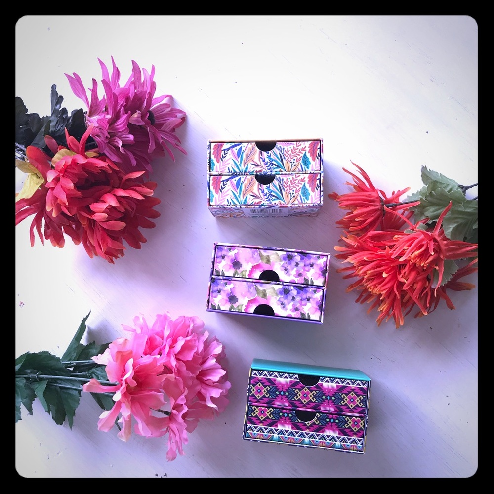 Trinket boxes